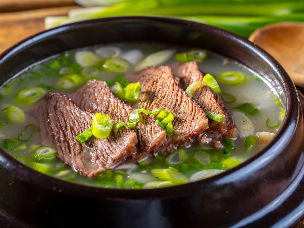 Propozycja podania Seolleongtang 2