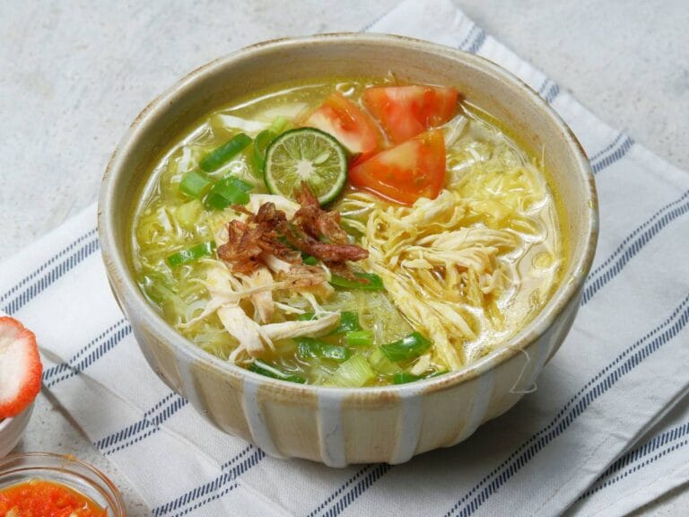 Propozycja podania Soto Ayam 2