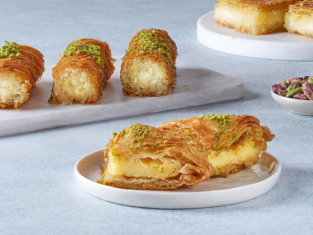 Jak zrobić Warbat (وربات), czyli ciastka filo z kremem mlecznym? 3 Propozycja podania warbat